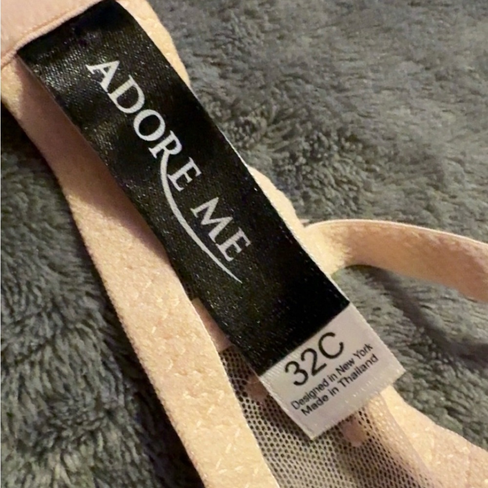 Adore Me Delicate Pale Pink Lace Bra Set - Picture 6 of 6